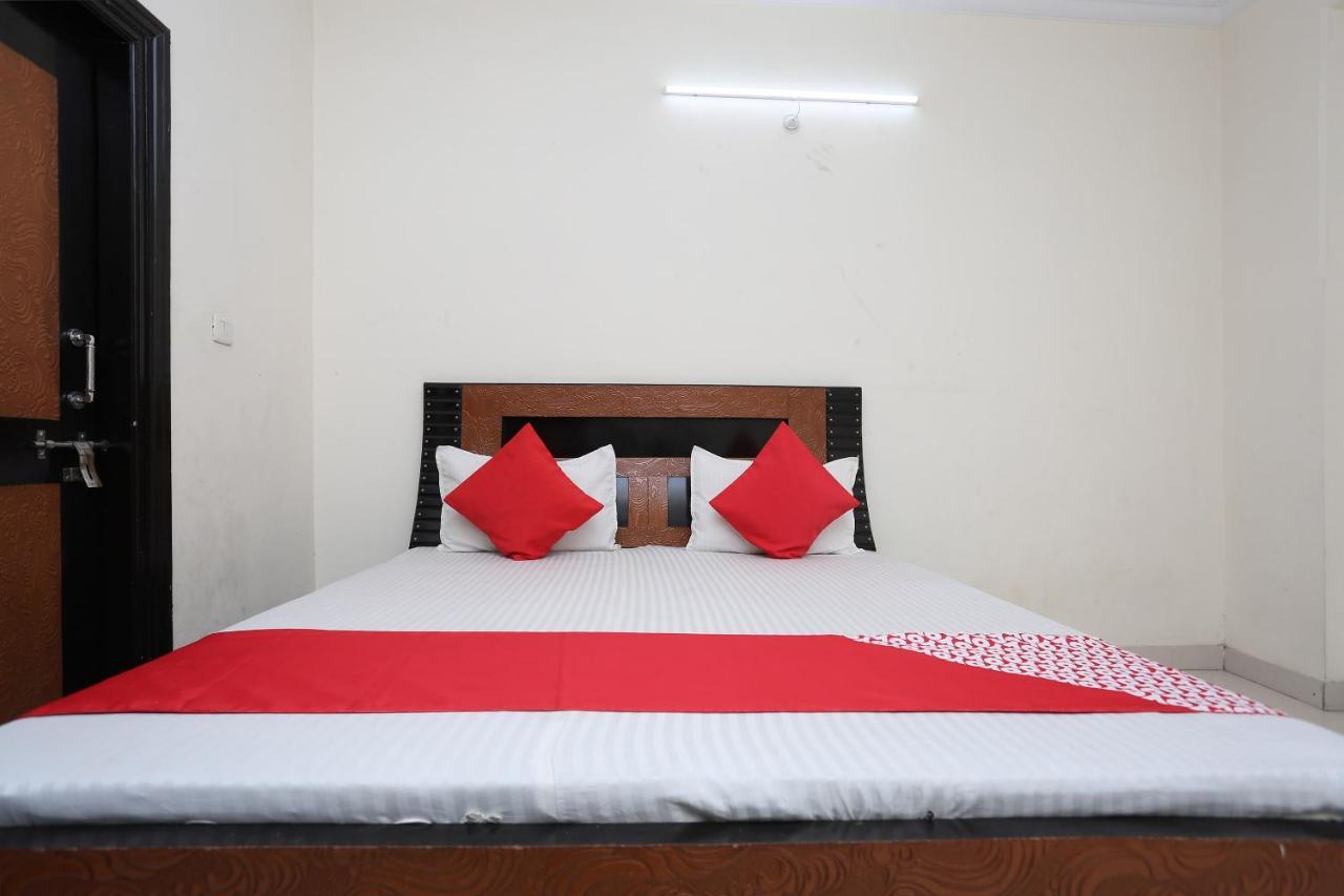 OYO 40446 Yas Residency Hotel Alīgarh Exterior foto